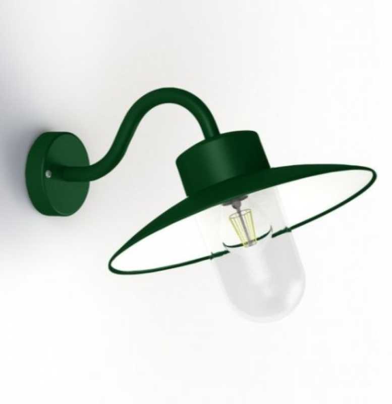 grüne Hofleuchte klassisch